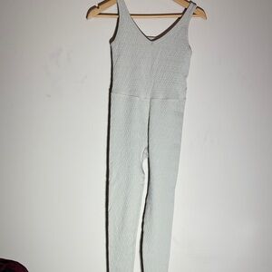 JoyLab Soft Gray‎ Textured Jumpsuit size S